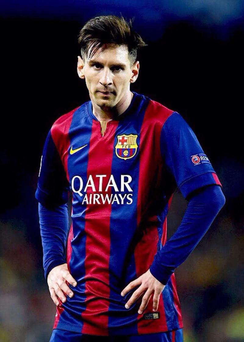 [天下足球]致敬贝肯鲍尔 拜仁退役5号球衣