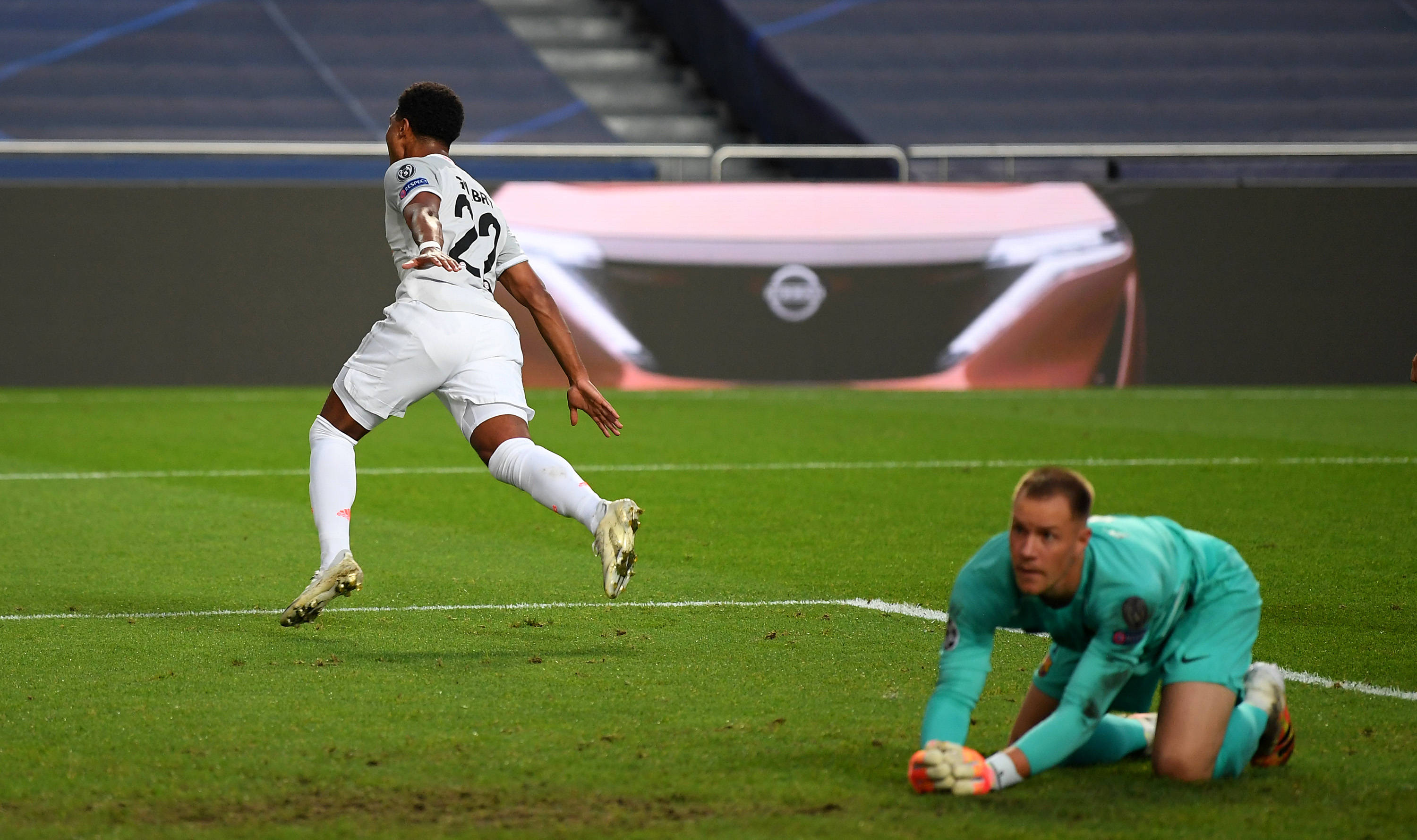 上港冬窗引进的多名新援仍可出战本赛季