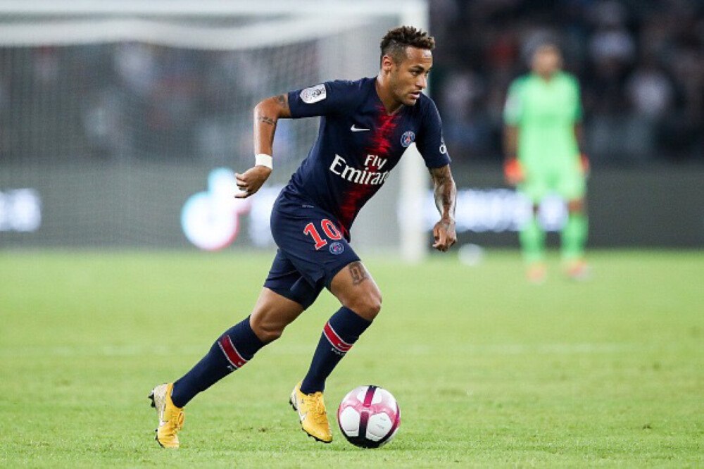 三喜临门！史诗级里程碑达成：爱德华兹致敬科比！