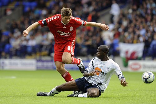 《碧蓝幻想VS》新预告片展示DLC角色佐伊