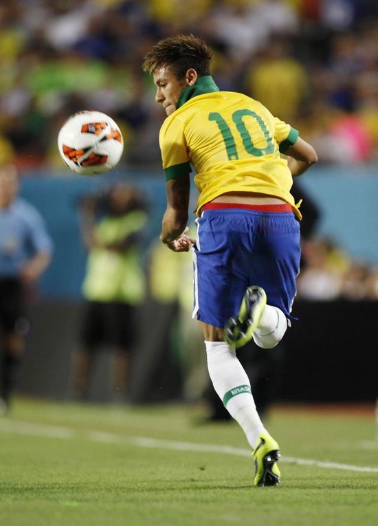 冷落恩古莫哈！曝斯洛特惹怒利物浦高层 名宿担心他会下课