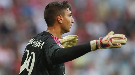 官方：拉波尔塔、莱万在沙特会见了上海等地的巴萨球迷会代表